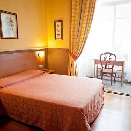 Hotel Aguila Vigo Exterior photo