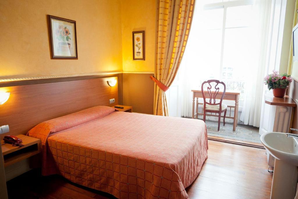 Hotel Aguila Vigo Exterior photo